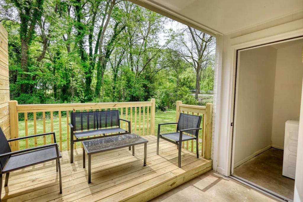 Cozy French Cottage 1/2 Mi From Covington Square Eksteriør billede