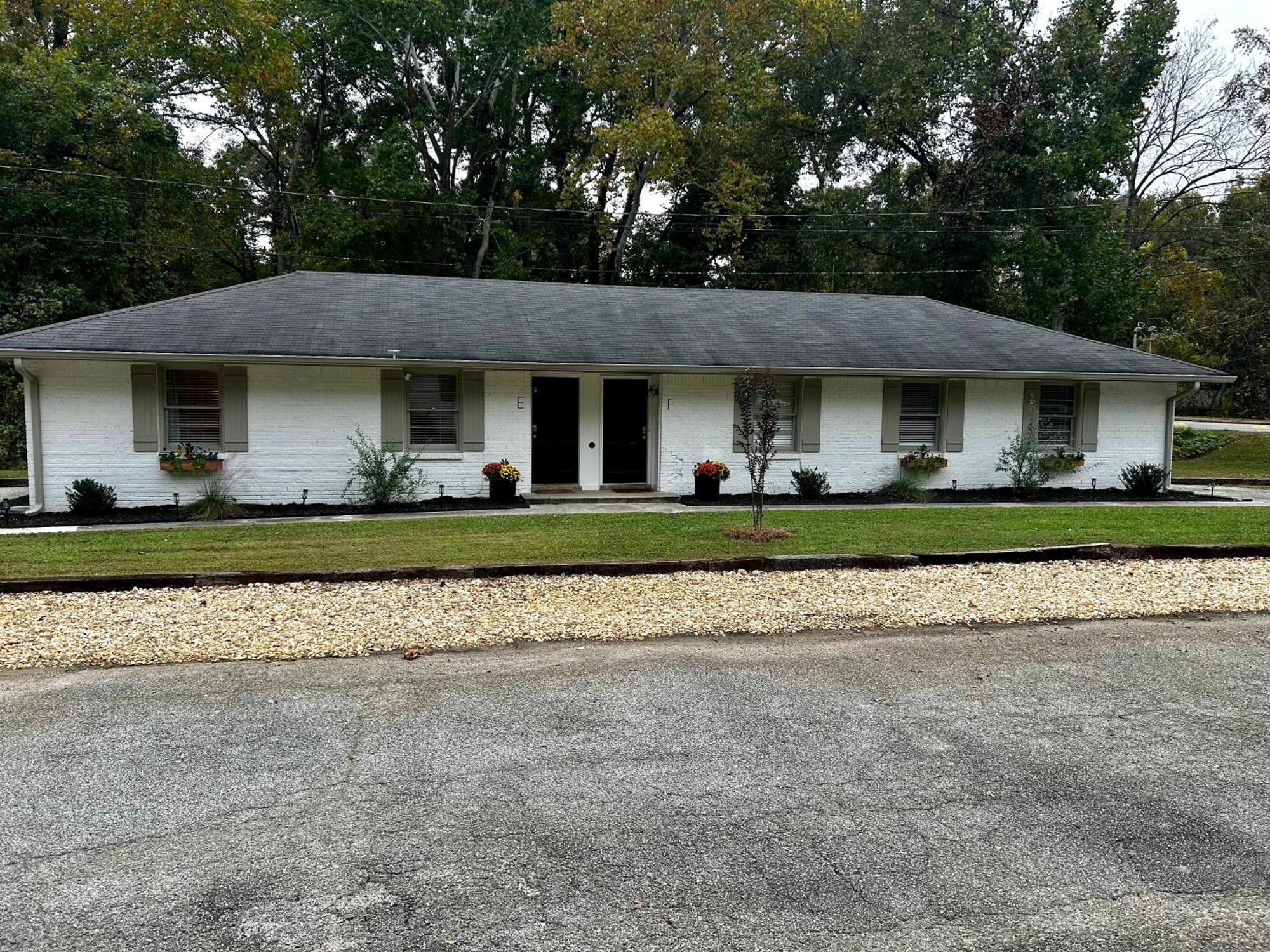 Cozy French Cottage 1/2 Mi From Covington Square Eksteriør billede